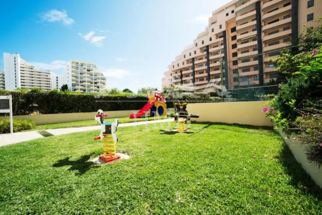 Apartamento T1 para Venda em Portimão Foto 36