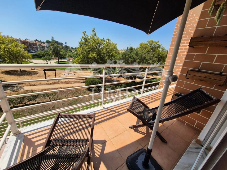 Apartamento T2 para Venda em Alvor Foto 24