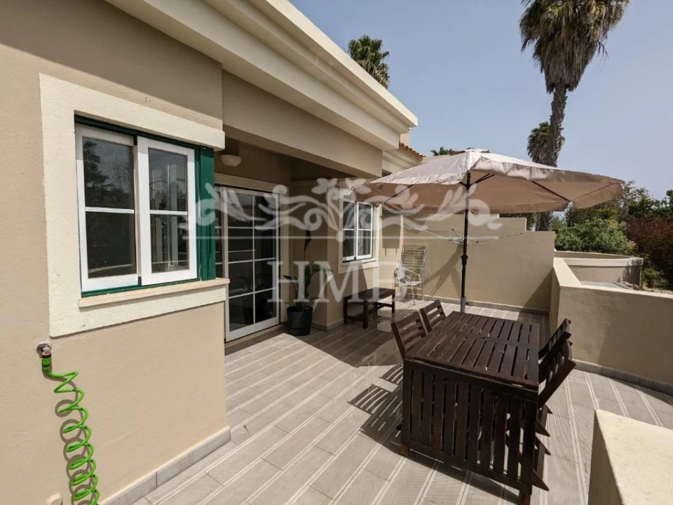 Apartamento T2 para Venda em Alvor Foto 9