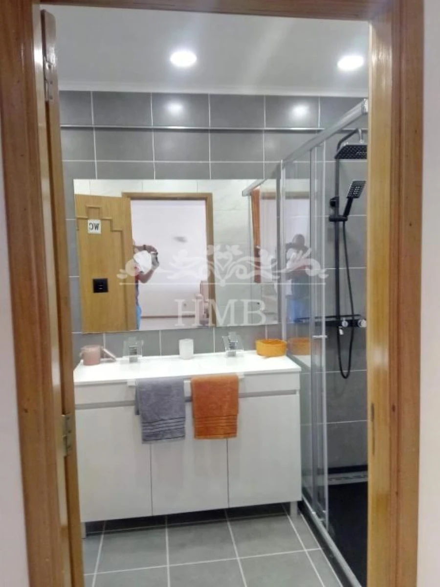 Apartamento T2 para Venda em Alvor Foto 35