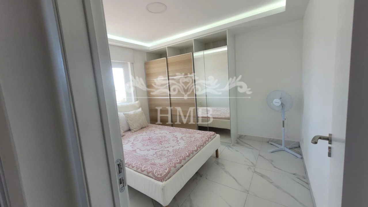 Apartamento T2 para Venda em Portimão Foto 4