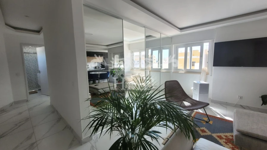 Apartamento T2 para Venda em Portimão Foto 10