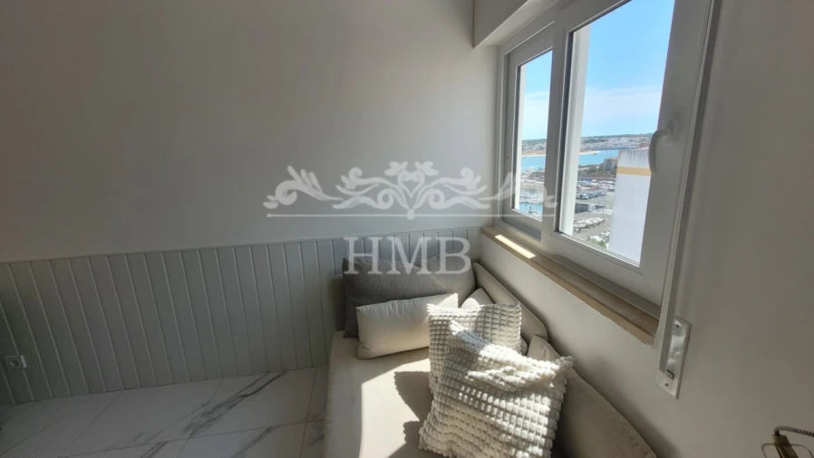 Apartamento T2 para Venda em Portimão Foto 14