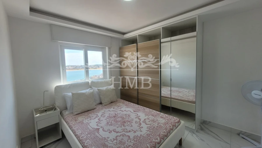 Apartamento T2 para Venda em Portimão Foto 15