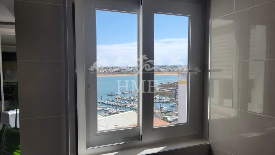 Apartamento T2 para Venda em Portimão Foto 24