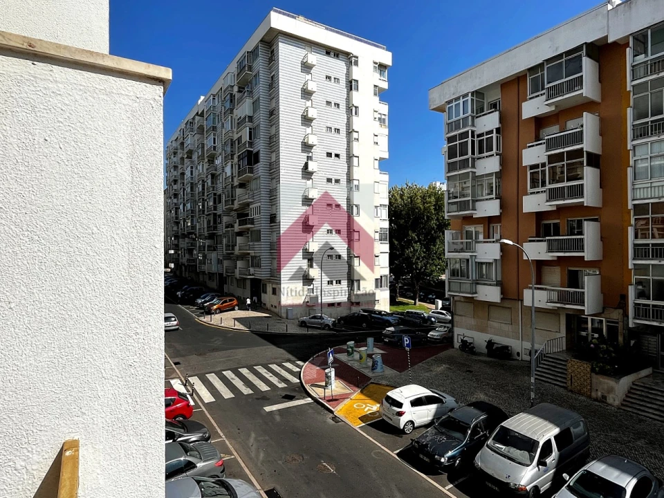 Apartamento T2 para Venda em Oeiras e São Julião da Barra, Paço de Arcos e Caxias Foto 23