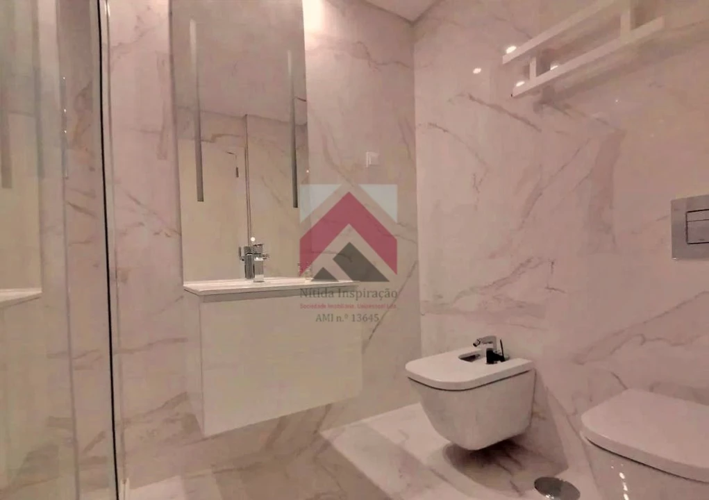 Apartamento T1 para Venda em Alcochete Foto 6