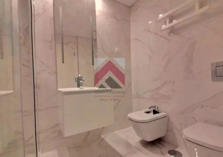 Apartamento T1 para Venda em Alcochete Foto 6