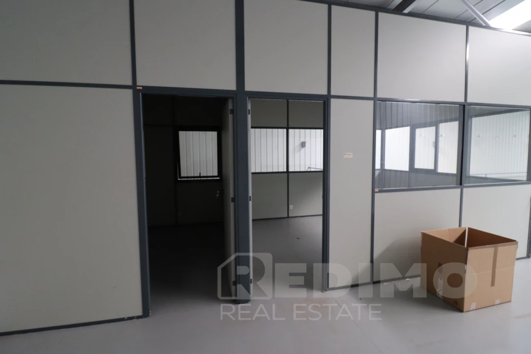 Armazém para Venda em Nogueira do Cravo e Pindelo Foto 31