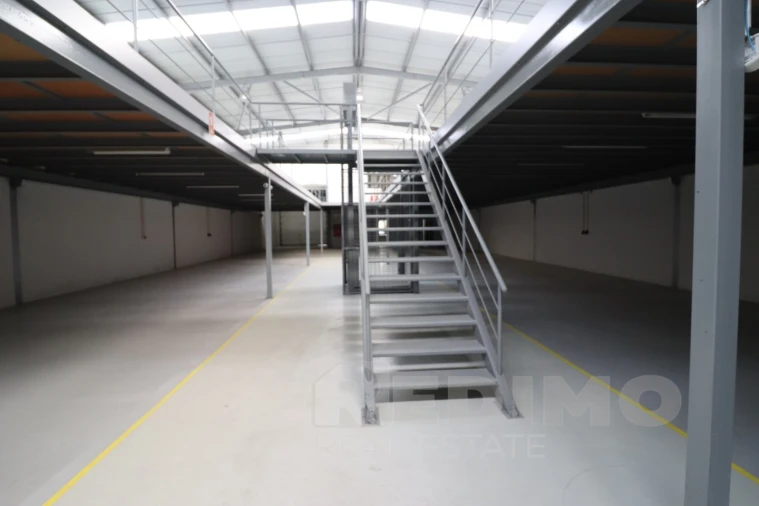 Armazém para Venda em Nogueira do Cravo e Pindelo Foto 5