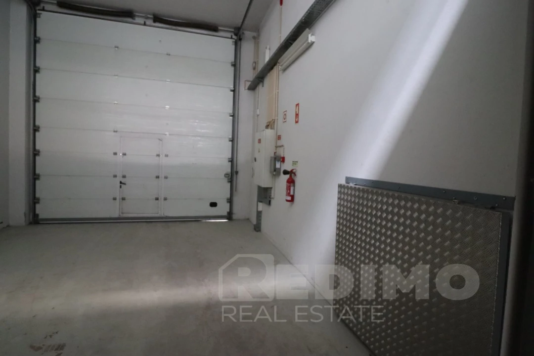 Armazém para Arrendamento em Nogueira do Cravo e Pindelo Foto 34