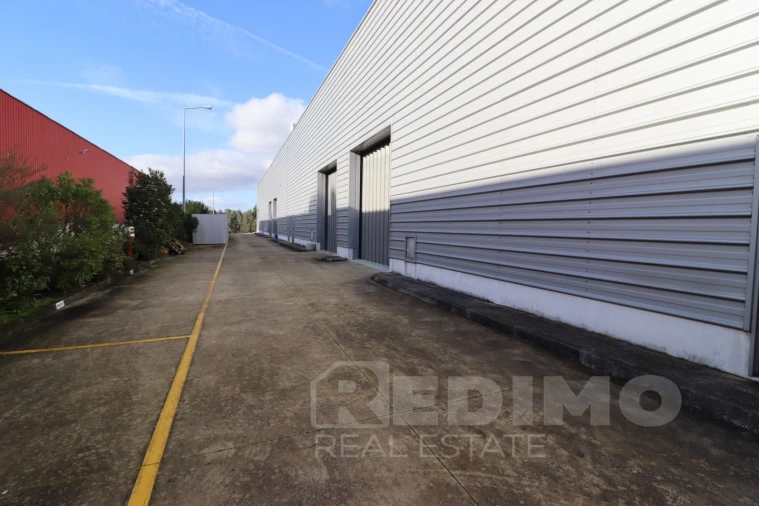 Armazém para Arrendamento em Nogueira do Cravo e Pindelo Foto 32