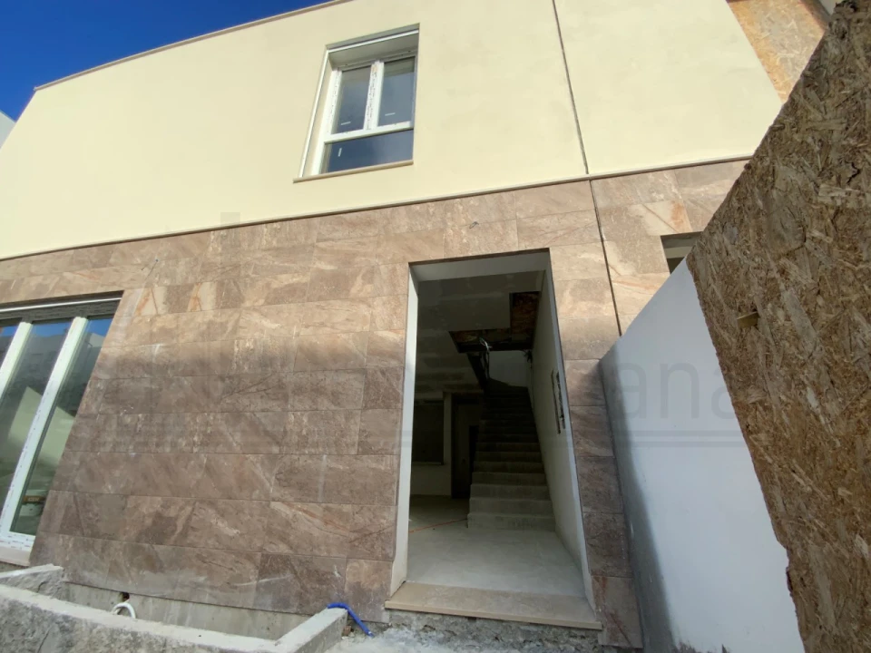 Moradia T4 para Venda em São Domingos de Rana Foto 33