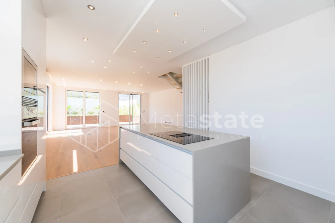 Moradia T3 para Venda em Alcabideche Foto 19