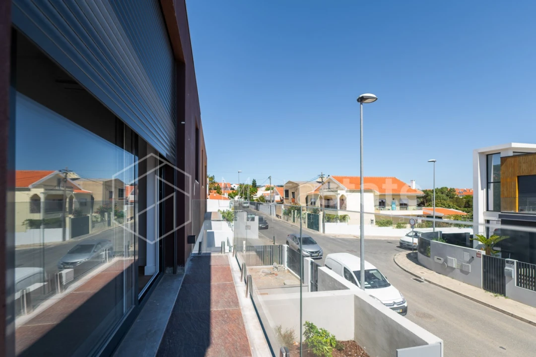 Moradia T3 para Venda em Alcabideche Foto 34