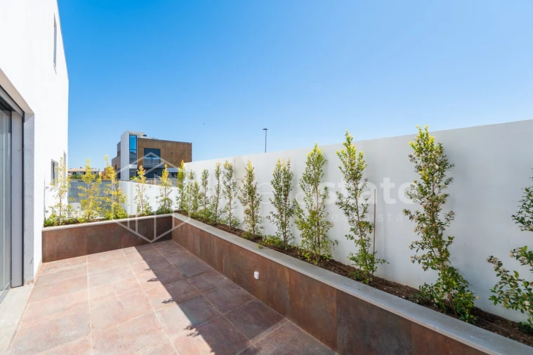 Moradia T3 para Venda em Alcabideche Foto 29