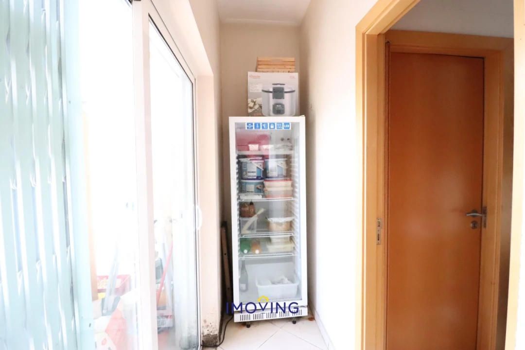 Loja para Venda em Palhais e Coina Foto 14