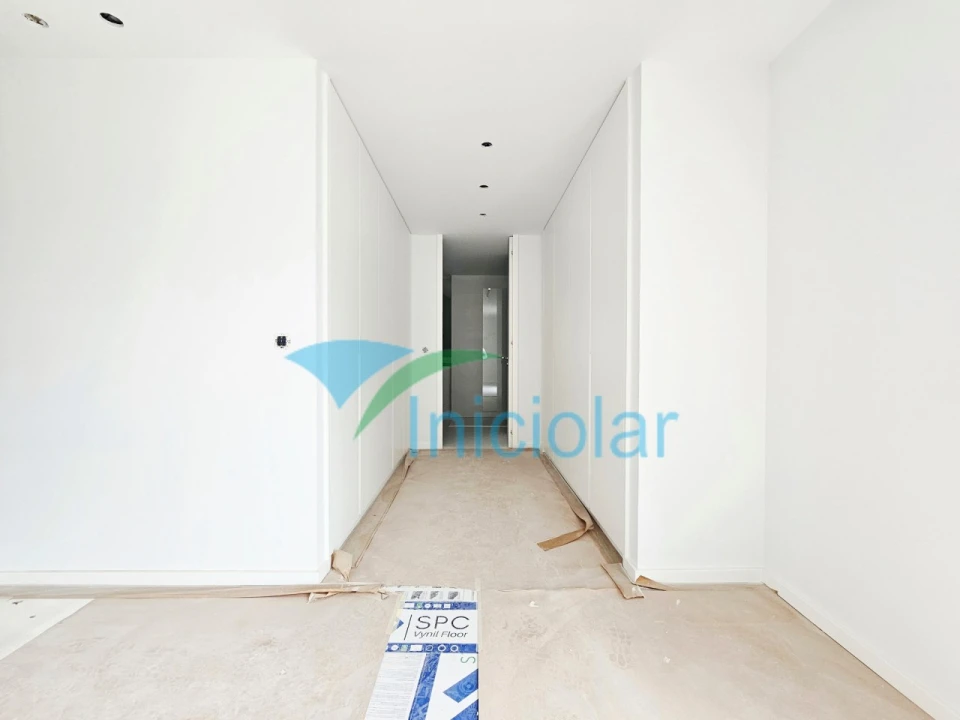 Apartamento T2 para Venda em Cidade da Maia Foto 9