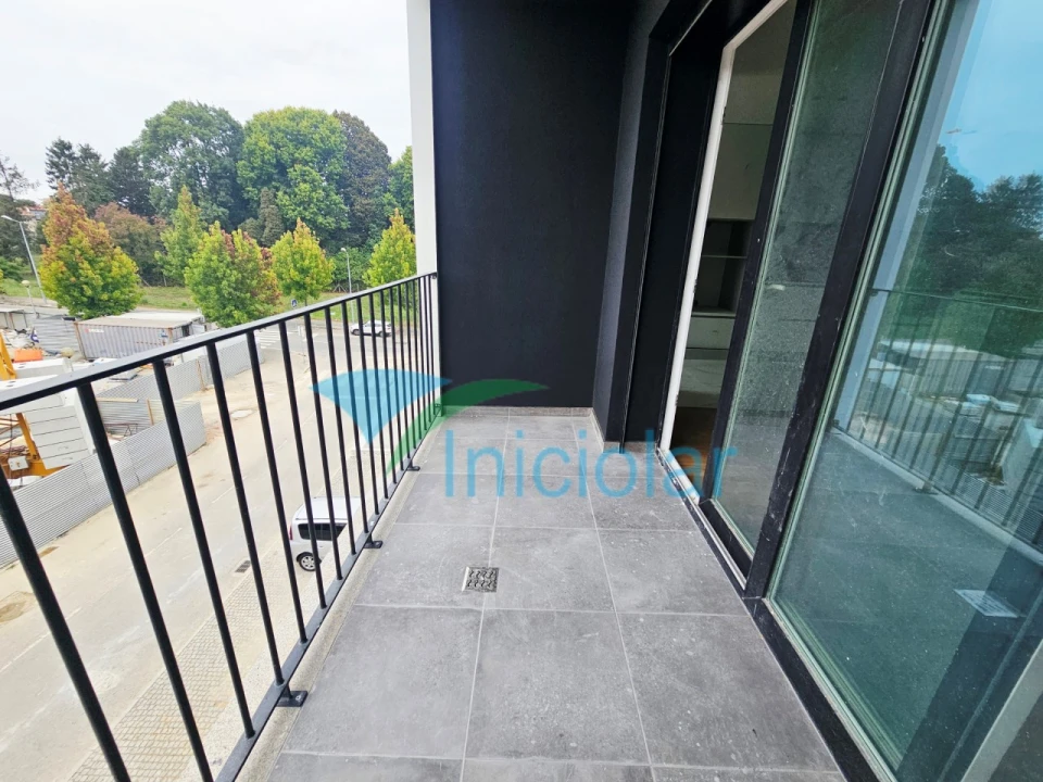 Apartamento T3 para Venda em Cidade da Maia Foto 6