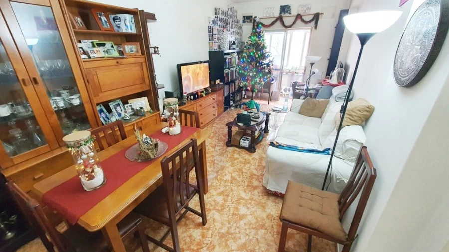 Apartamento T2 para Venda em Agualva e Mira-Sintra