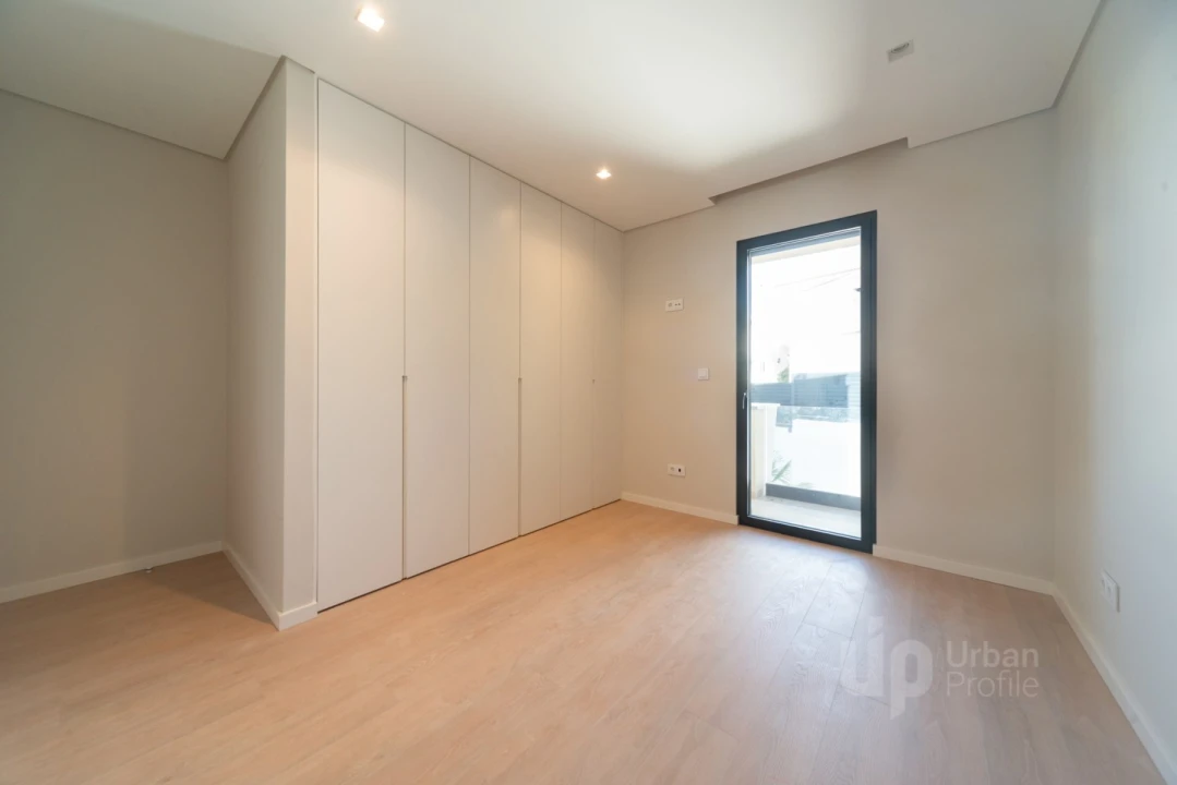 Moradia T4 para Venda em Alcabideche Foto 22