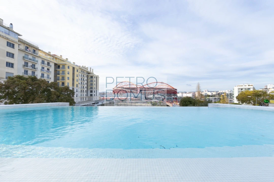 Apartamento T2 para Venda em São Domingos de Benfica Foto 28