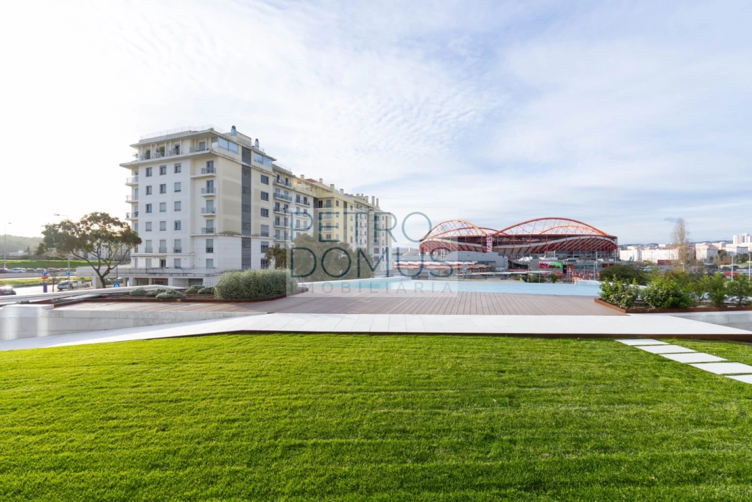 Apartamento T2 para Venda em São Domingos de Benfica Foto 29