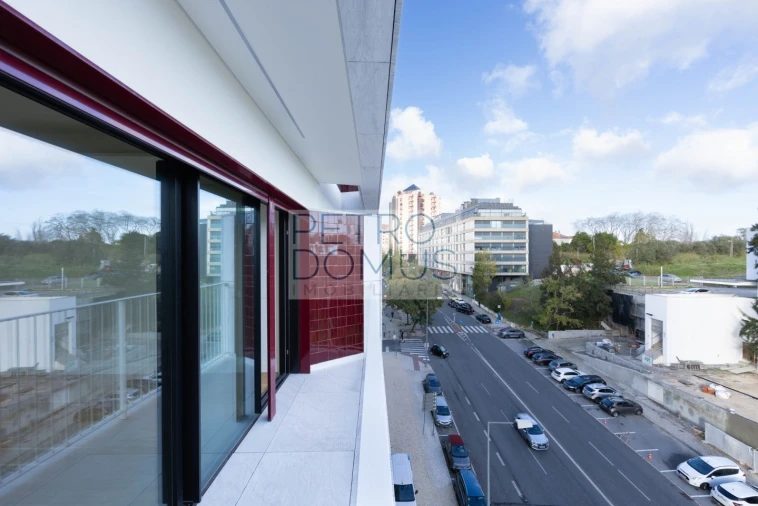 Apartamento T2 para Venda em São Domingos de Benfica Foto 18