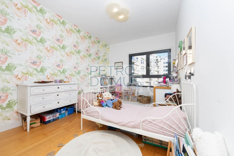 Apartamento T3 para Venda em Seixal, Arrentela e Aldeia de Paio Pires Foto 22