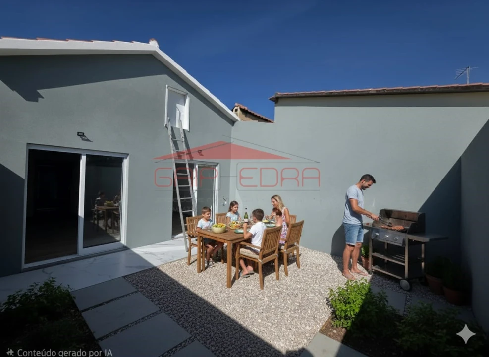 Moradia T2 para Venda em Santa Joana Foto 5