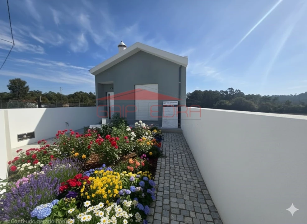 Moradia T2 para Venda em Santa Joana Foto 24