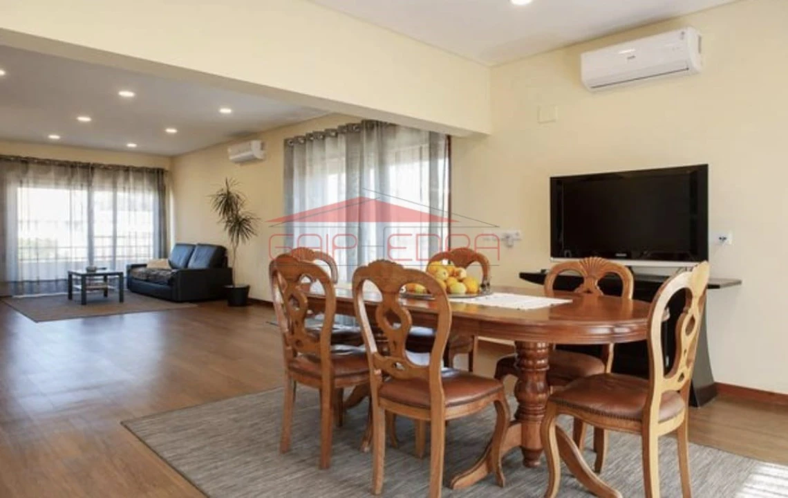 Apartamento T4 para Arrendamento em Perafita, Lavra e Santa Cruz do Bispo Foto 3