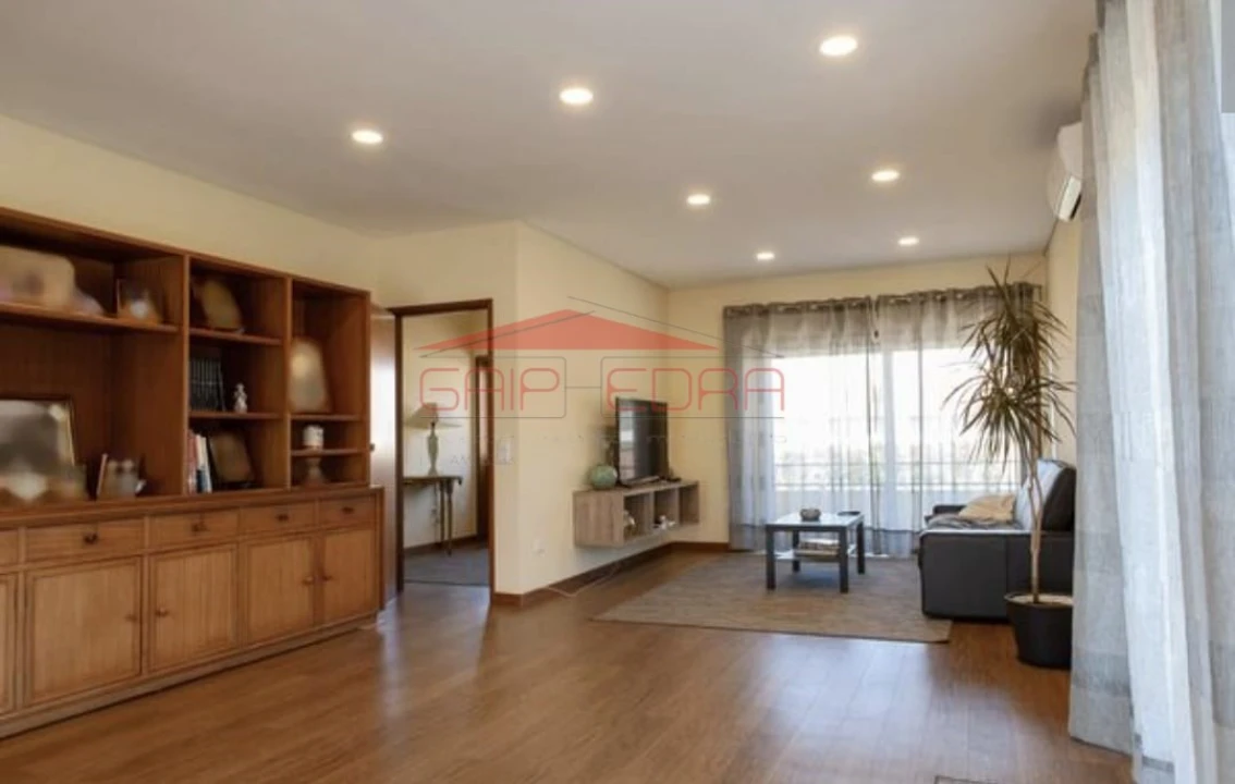 Apartamento T4 para Arrendamento em Perafita, Lavra e Santa Cruz do Bispo Foto 5