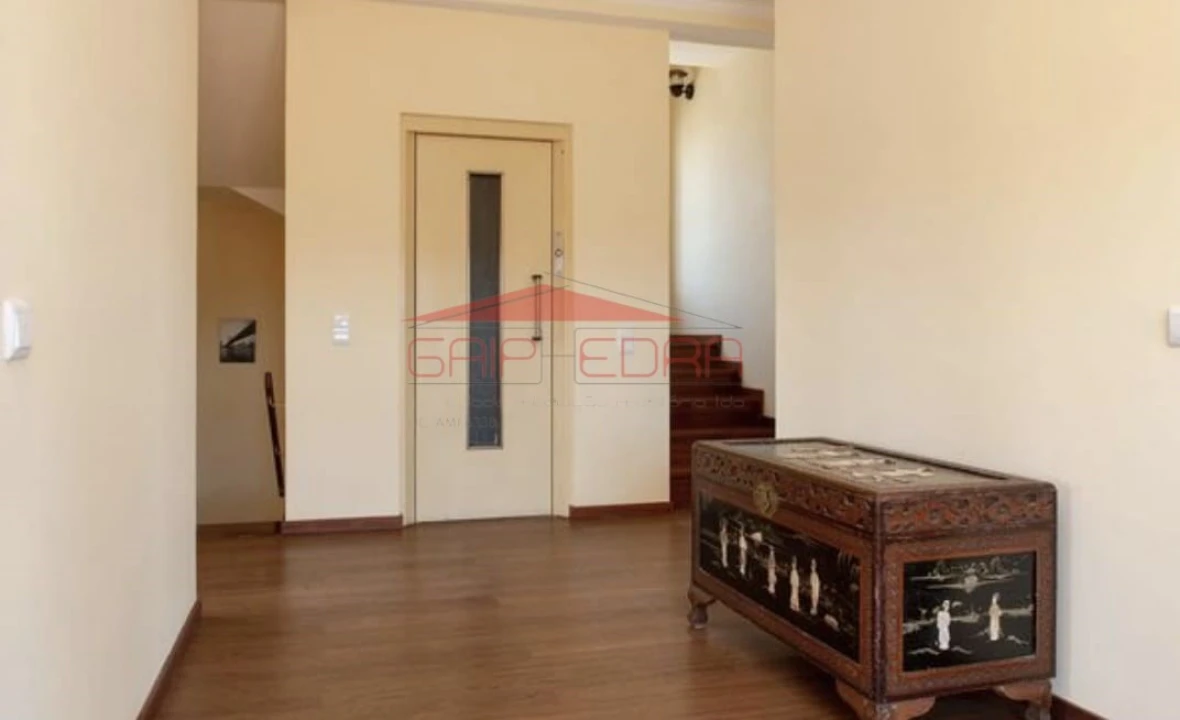 Apartamento T4 para Arrendamento em Perafita, Lavra e Santa Cruz do Bispo Foto 11