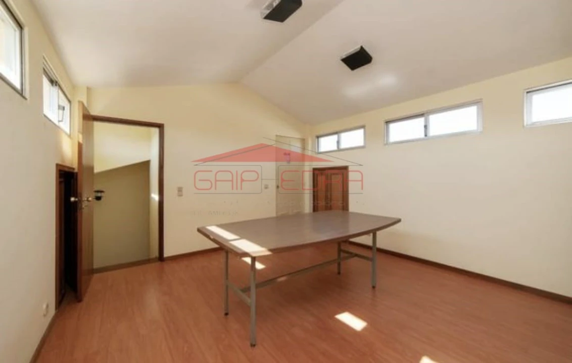 Apartamento T4 para Arrendamento em Perafita, Lavra e Santa Cruz do Bispo Foto 19