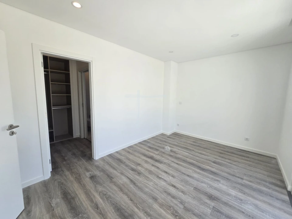 Moradia T3 para Venda em Charneca de Caparica e Sobreda Foto 20