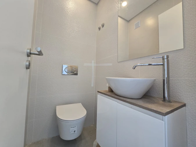 Moradia T3 para Venda em Charneca de Caparica e Sobreda Foto 9