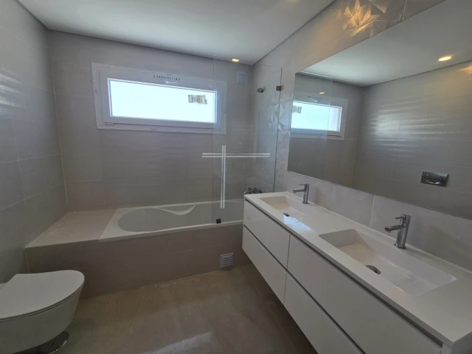 Moradia T3 para Venda em Charneca de Caparica e Sobreda Foto 15