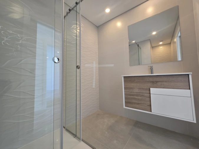 Moradia T3 para Venda em Charneca de Caparica e Sobreda Foto 22