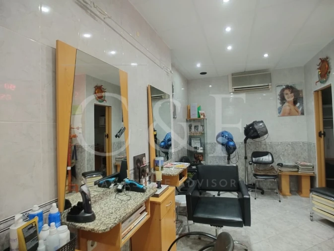 Negócio para Arrendamento em Rio de Mouro Foto 5