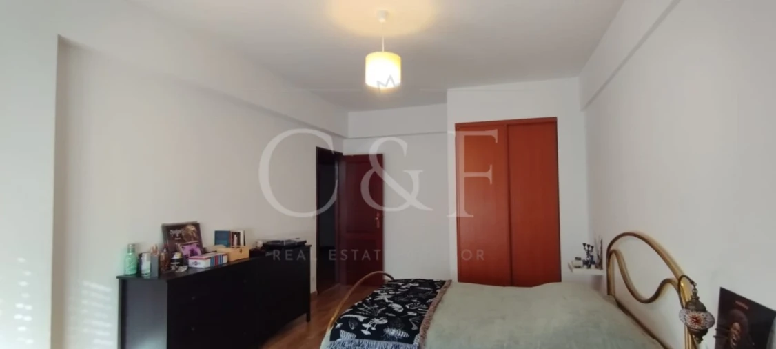 Apartamento T2 para Venda em Cacém e São Marcos Foto 16