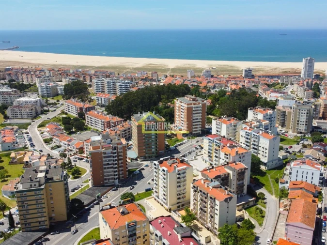 Moradia T3 para Venda em Buarcos Foto 3