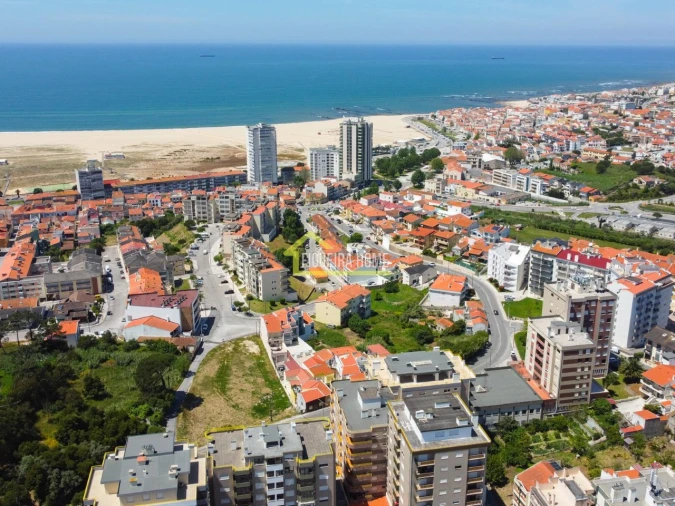 Moradia T3 para Venda em Buarcos Foto 4