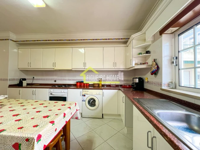 Moradia T3 para Venda em Buarcos Foto 5