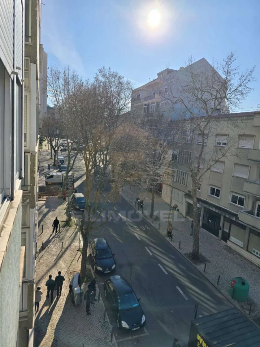 Quarto para Arrendamento em Benfica Foto 11