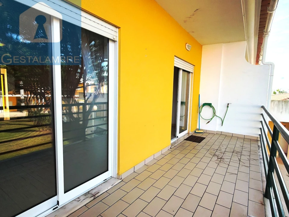 Apartamento T2 para Venda em Guia Foto 18