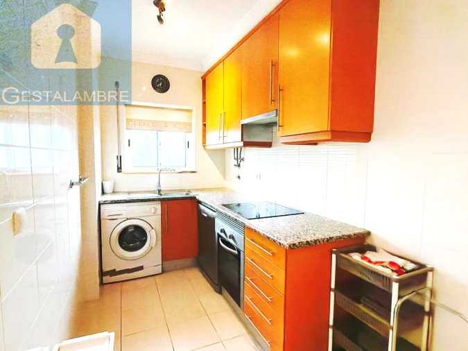 Apartamento T2 para Venda em Guia Foto 4