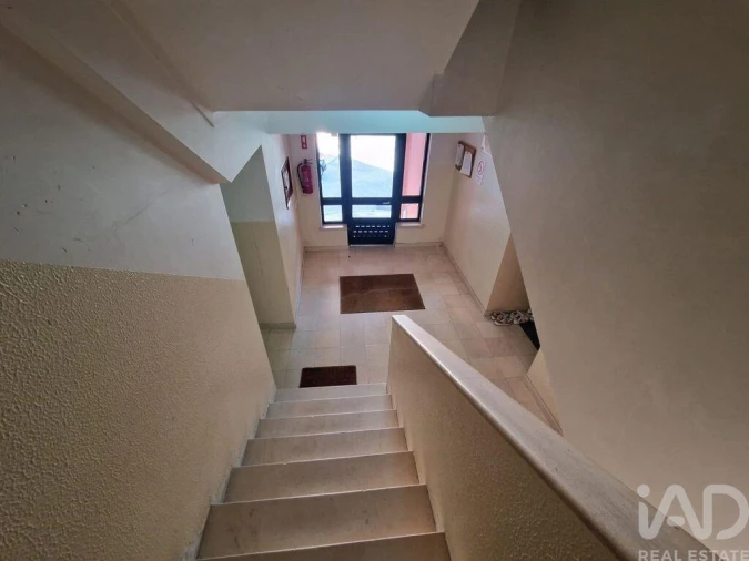 Apartamento T3 para Venda em Bombarral e Vale Covo Foto 3