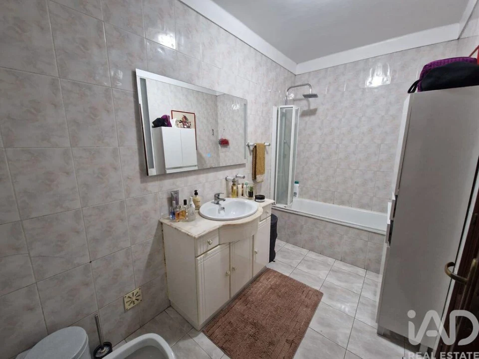 Apartamento T3 para Venda em Bombarral e Vale Covo Foto 15