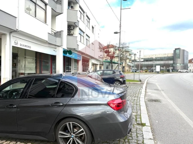 Loja para Venda em Vila Verde e Barbudo Foto 15